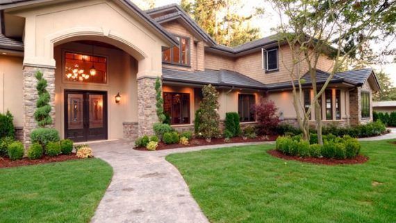 8 diferencias entre la Subasta Judicial de bienes muebles y la de bienes inmuebles